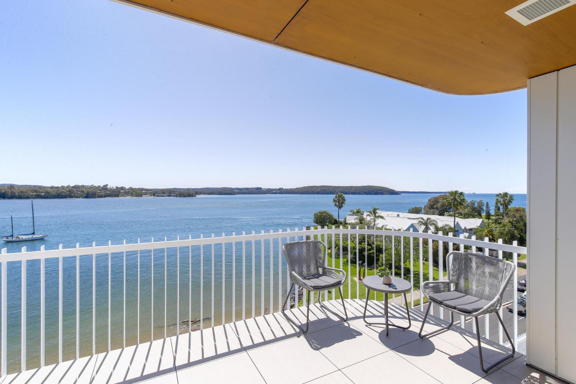 Lavish Coastal 2-Bed With Stunning Ocean Views Leilighet Batemans Bay Eksteriør bilde