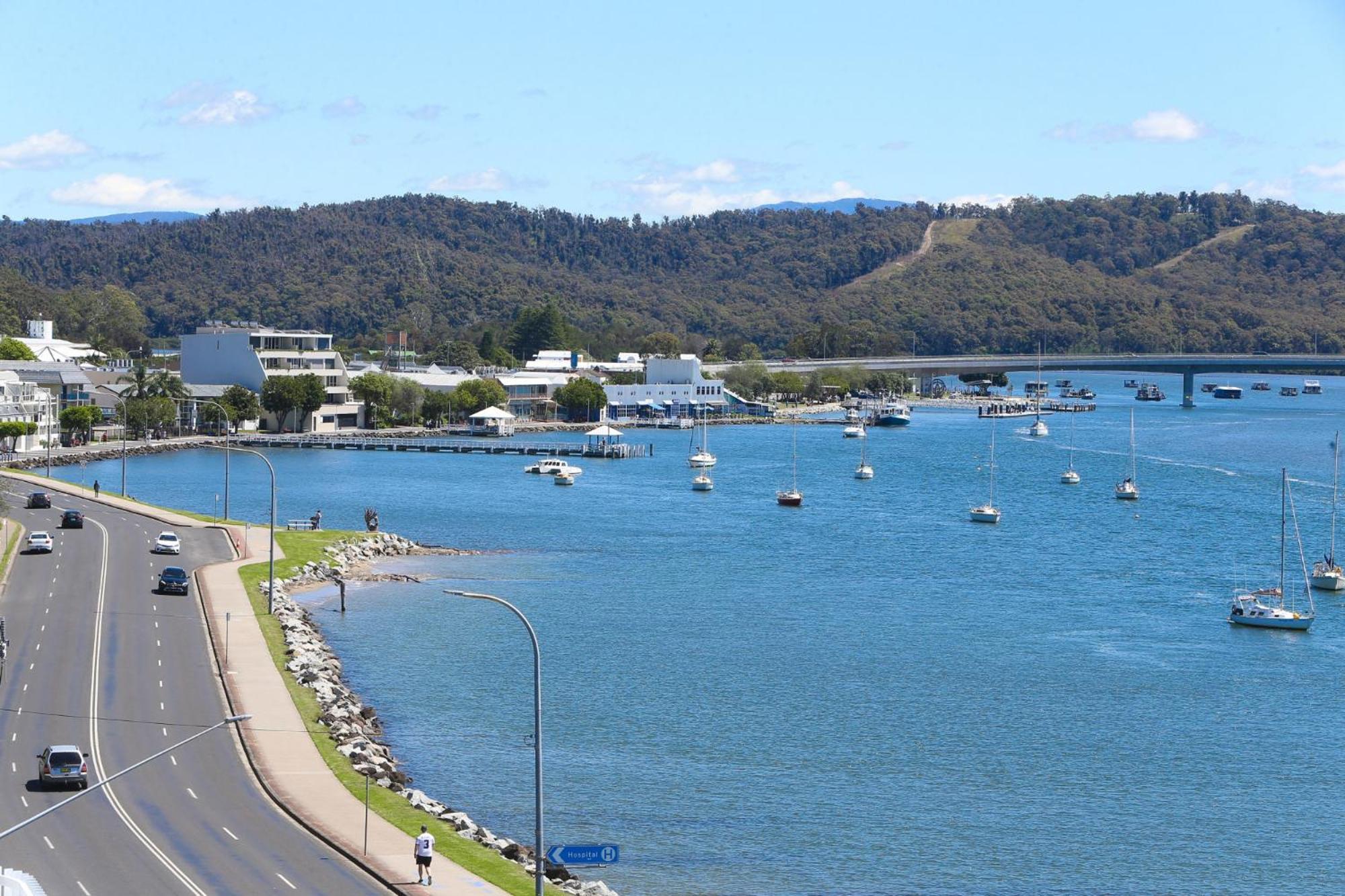 Lavish Coastal 2-Bed With Stunning Ocean Views Leilighet Batemans Bay Eksteriør bilde